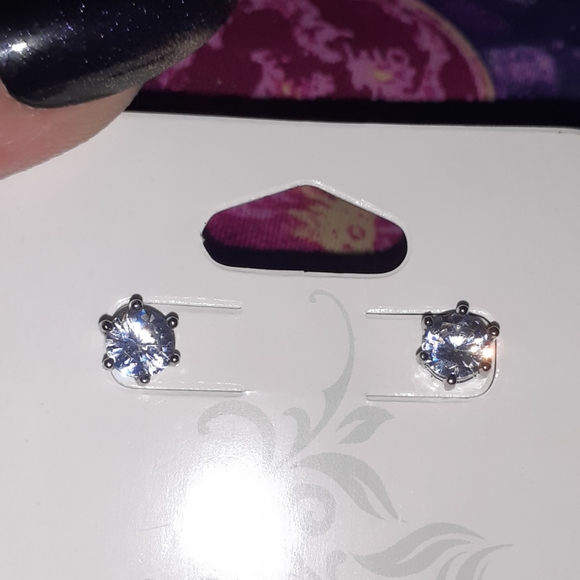 (2) Sets of Sterling Silver Jewelry Brilliant-Cut White Sapphires - Picture 2 of 9